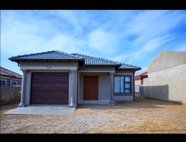 2 BEDROOM HOUSE FOR SALE IN REIGERPARK